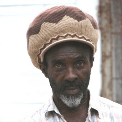 Roland Burrell Profile Picture Photo of Roland Burrell