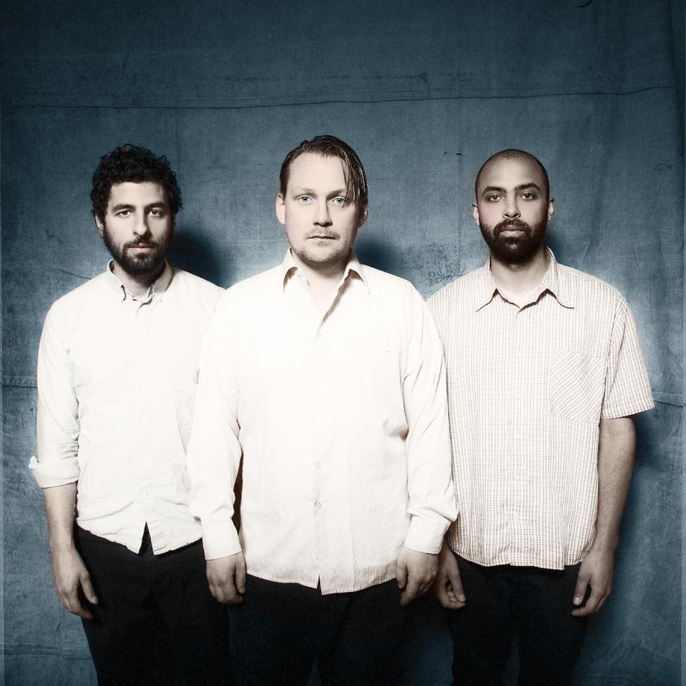 Junip Profile Picture Photo of Junip