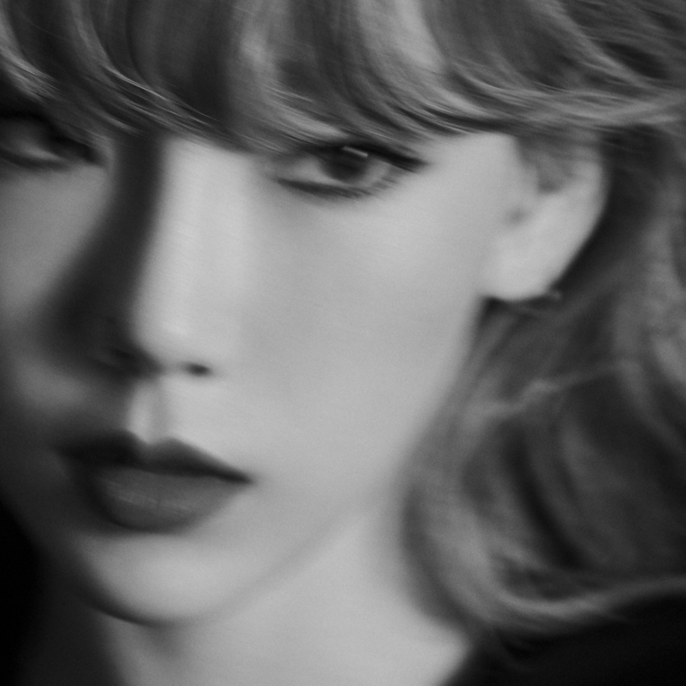 Album cover art for "Do You Love Me?" by TAEYEON (태연)