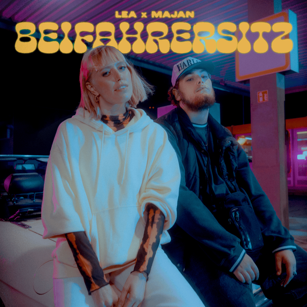 Album cover art for "Beifahrersitz" by LEA