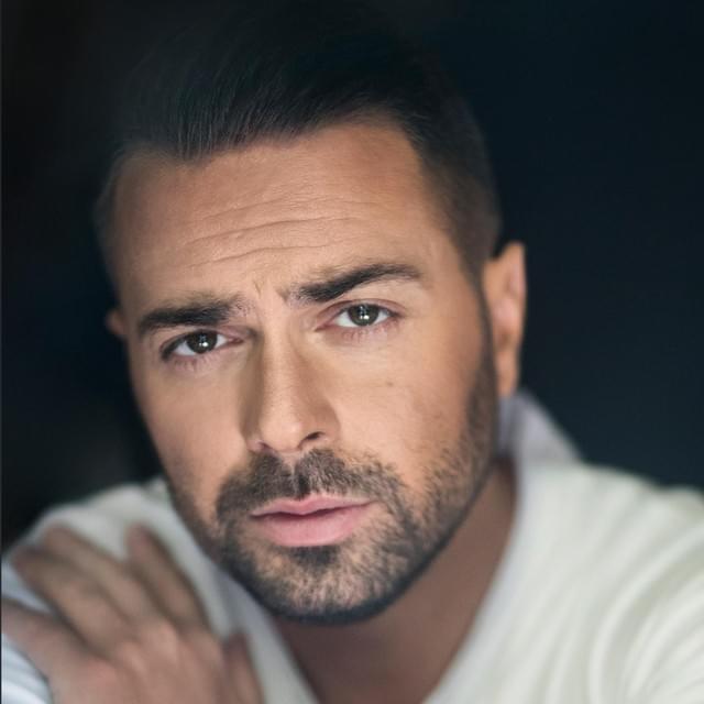 Cover image for Ilias Vrettos