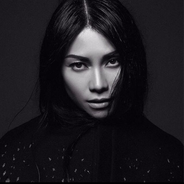 Anggun Profile Picture Photo of Anggun