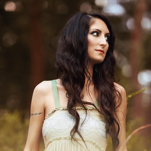 Maria Taylor Profile Picture Photo of Maria Taylor