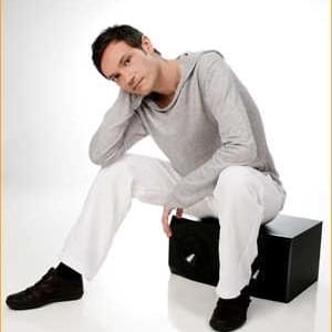 Ralf Gum Profile Picture Photo of Ralf Gum