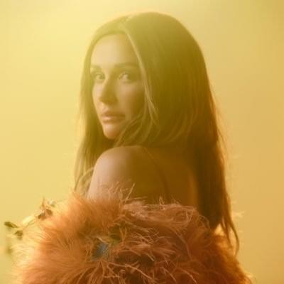 Carly Pearce Profile Picture Photo of Carly Pearce