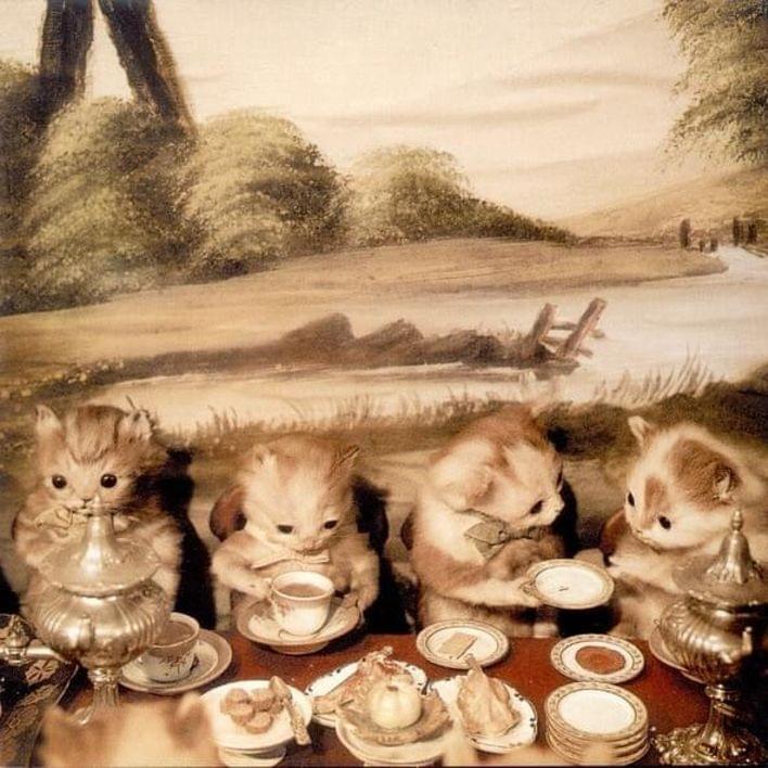 Album cover art for "Crown Estate" by Piano Magic & Simon Rivers