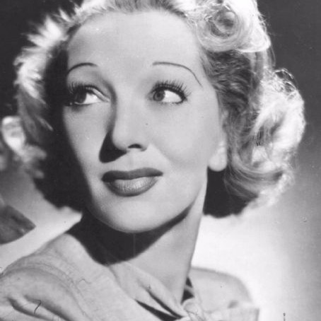 Photo of Gertrude Lawrence