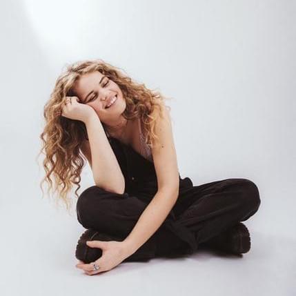 Cover image for Daisy Clark