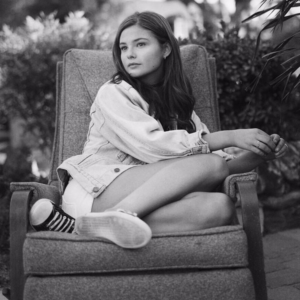Stefanie Scott Profile Picture Photo of Stefanie Scott