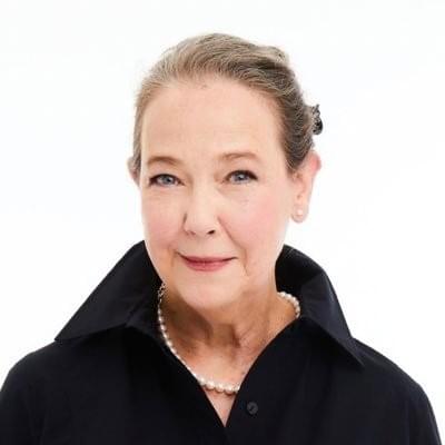 Harriet Harris Profile Picture Photo of Harriet Harris