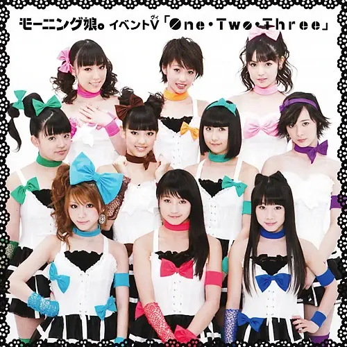 Album cover art for "One・Two・Three" by モーニング娘。(Morning Musume)