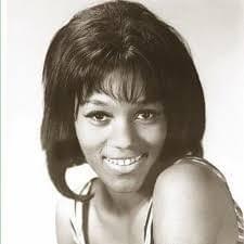 Gloria Jones Profile Picture Photo of Gloria Jones