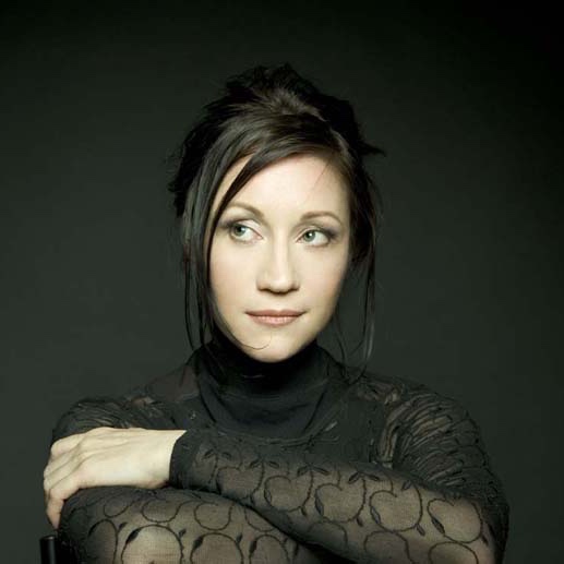 Photo of Holly Cole