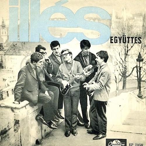 Album cover art for "Légy jó kicsit hozzám" by Illés együttes