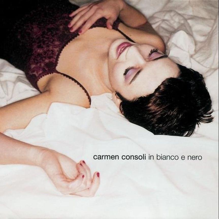 Album cover art for "In bianco e nero" by Carmen Consoli