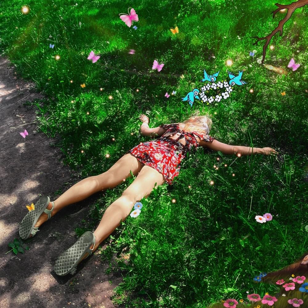 Album cover art for "обнять (to hug)" by Masha Hima