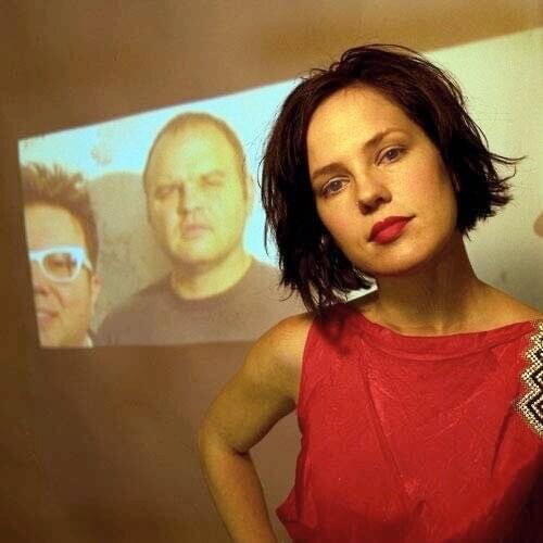 Venus Hum Profile Picture Photo of Venus Hum