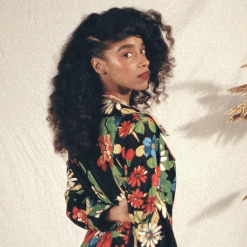 Lianne La Havas Profile Picture Photo of Lianne La Havas