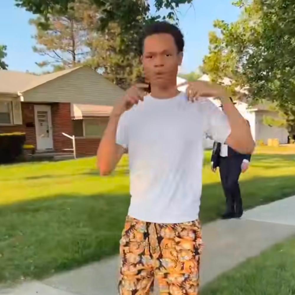 Photo of dejayfrl