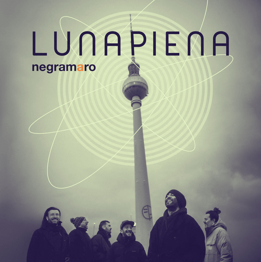 Album cover art for "Luna piena" by Negramaro