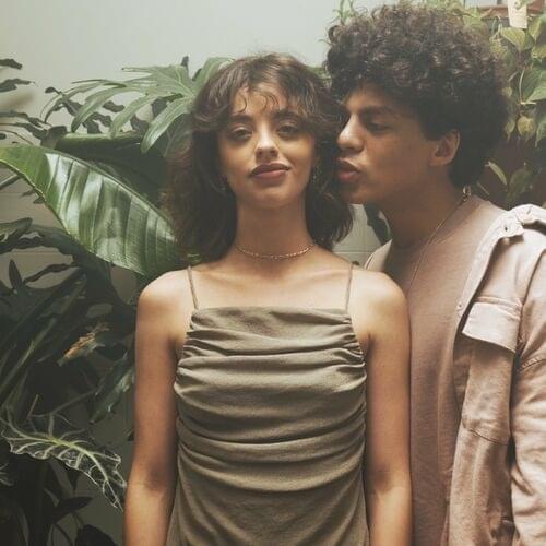 Se Eu Disser Que Quero um Beijo by Leo Middea