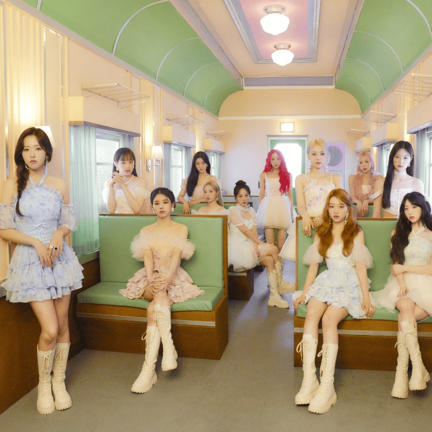 Cover image for LOONA