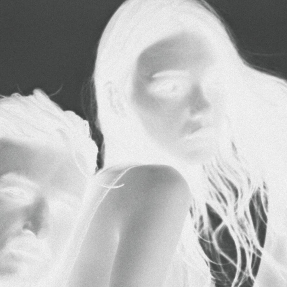Album cover art for "Деньги 2 (Money 2)" by МЫ (WE) & Dasha Ventu