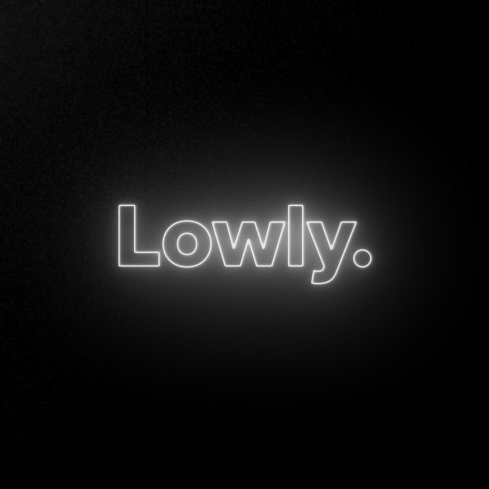 Cover image for Lowly Palace