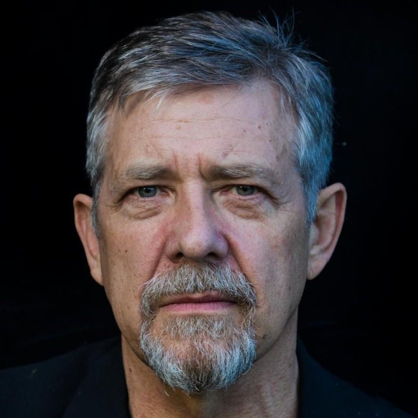 Photo of Philip Quast