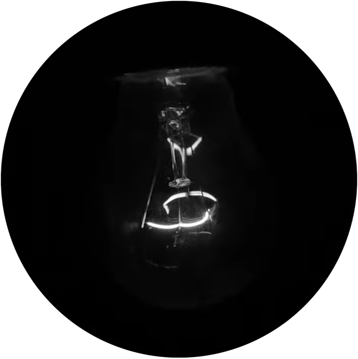 Album cover art for "Kzat Or - קצת אור" by E-Z (ISR) - איזי