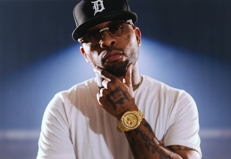 Album cover art for "We Ridin" by Royce Da 5'9"