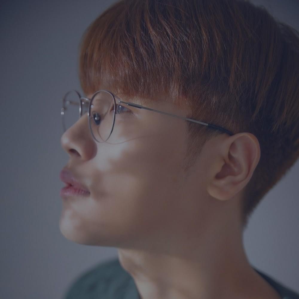 Photo of Jeon Sang Keun (전상근)