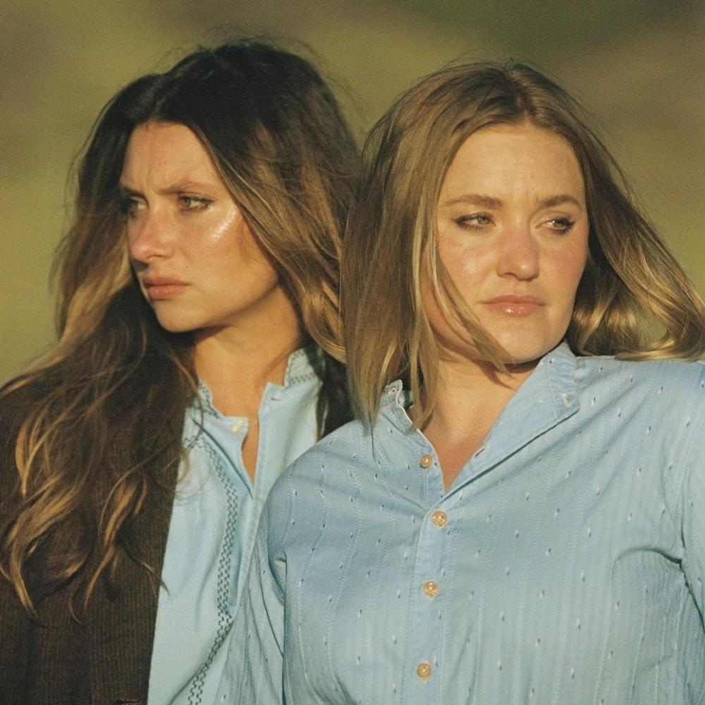 Photo of Aly & AJ