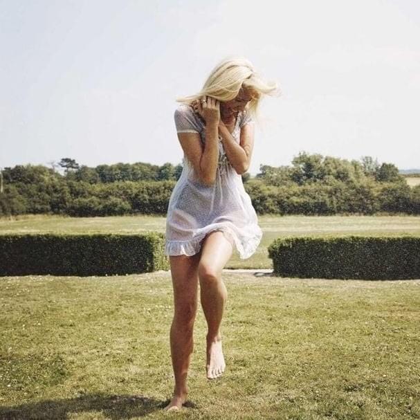 Pixie Lott Profile Picture Photo of Pixie Lott