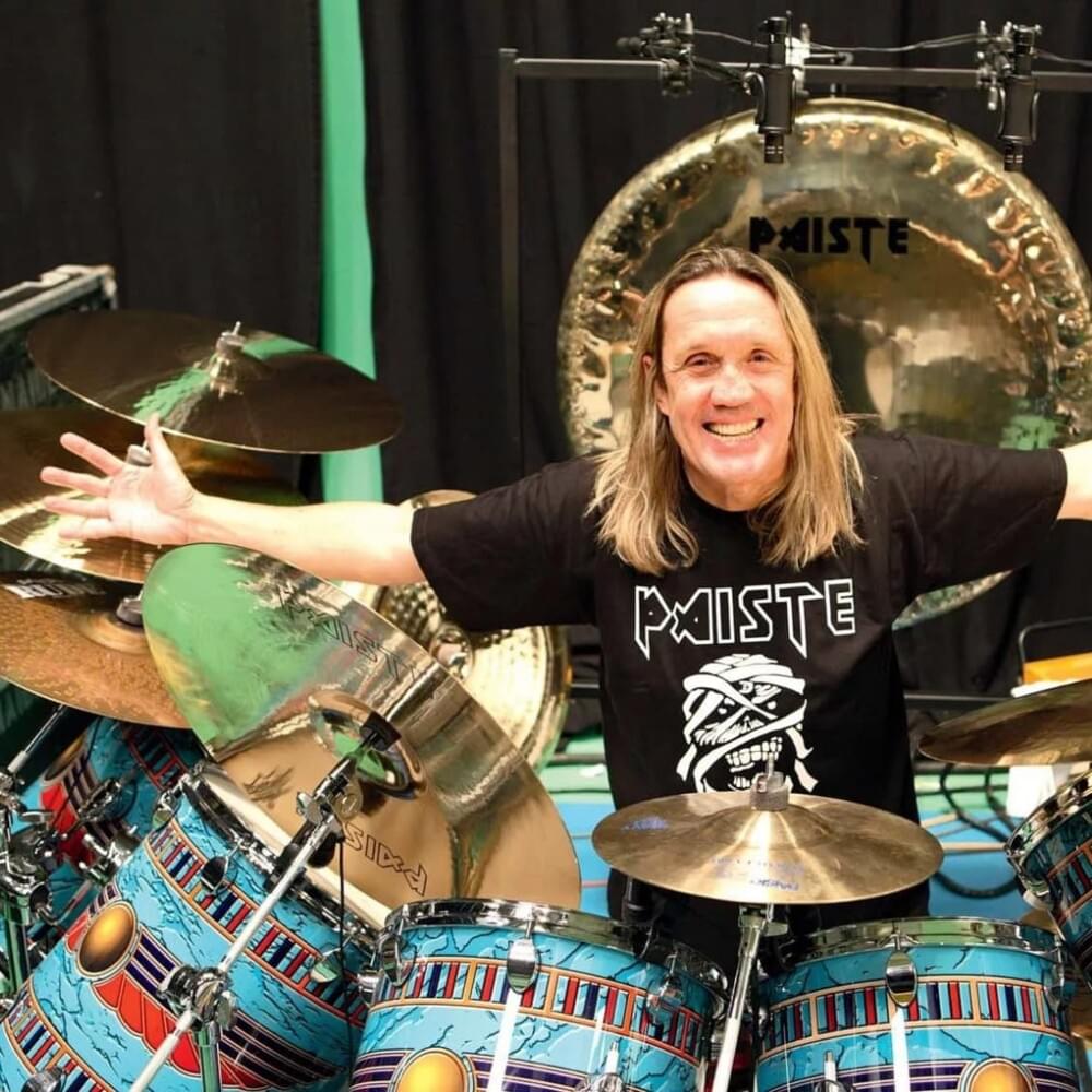 Photo of Nicko McBrain