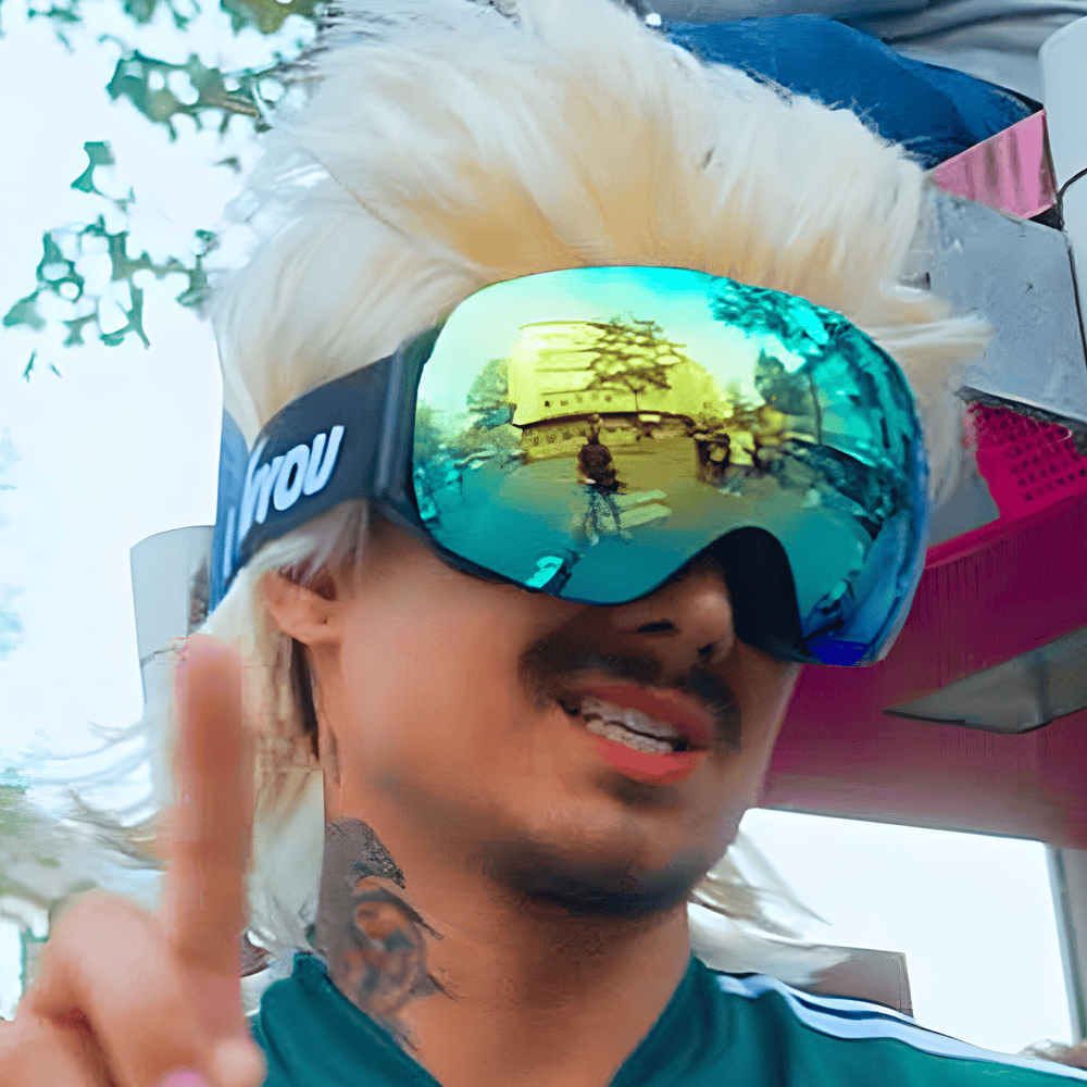 Album cover art for "Aachenjung" by Julien Bam