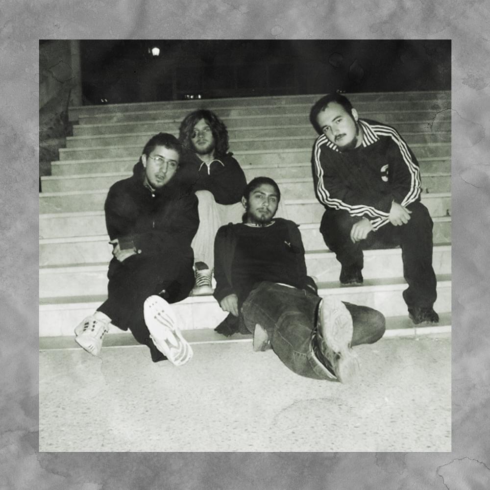 Album cover art for "Fotoğraftaki Herkes Gitti" by Kayra & Fonetik