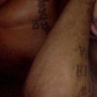 Album cover art for "XXXTENTACION - I don't wanna do this anymore (Traduction française)" by Genius traductions françaises