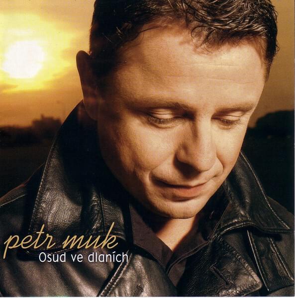 Album cover art for "Láska, Ta Nebezpečná Věc" by Petr Muk