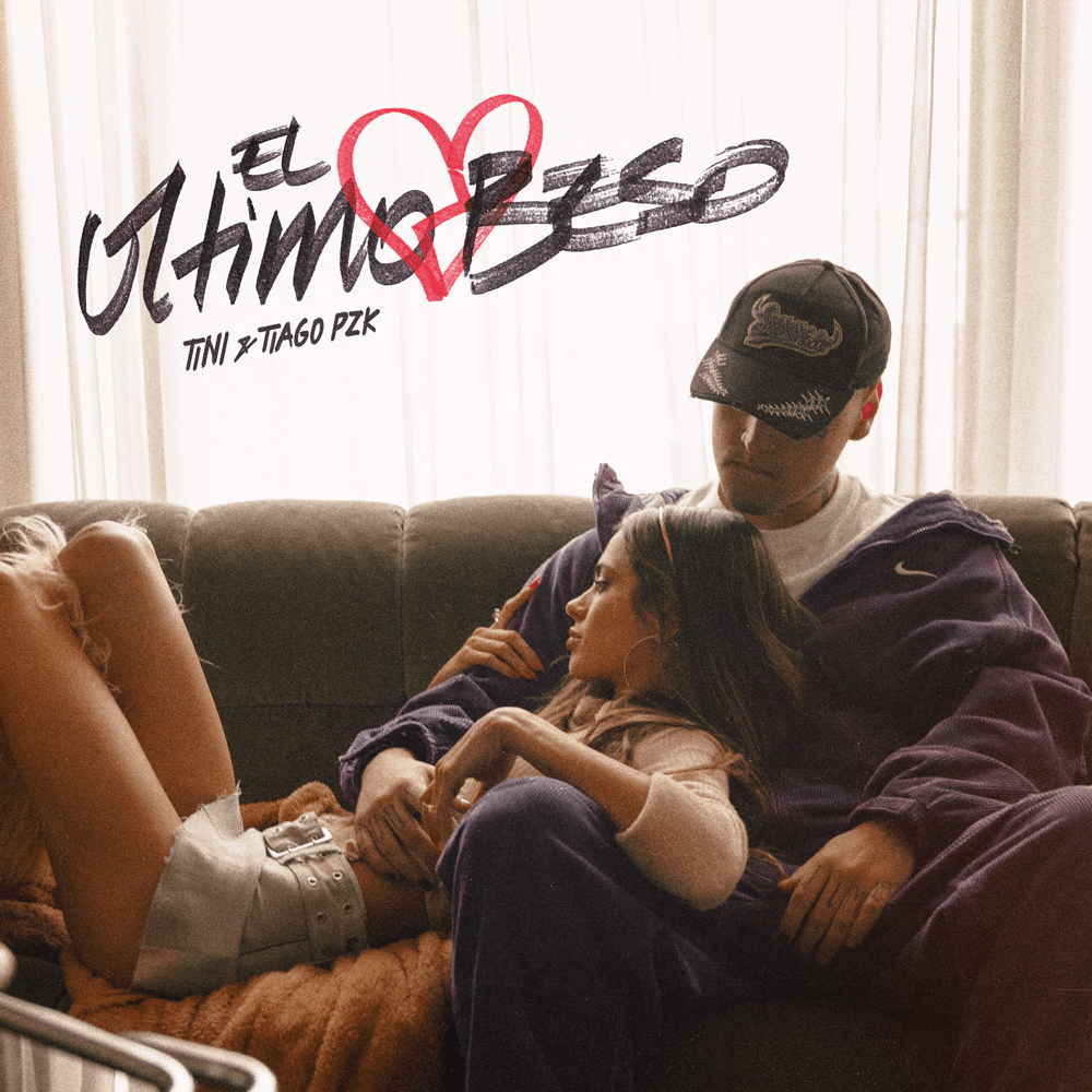 Album cover art for "El Último Beso" by TINI