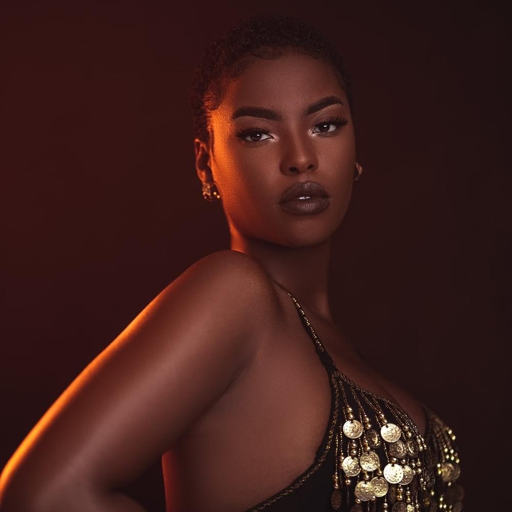 Cover image for Azana