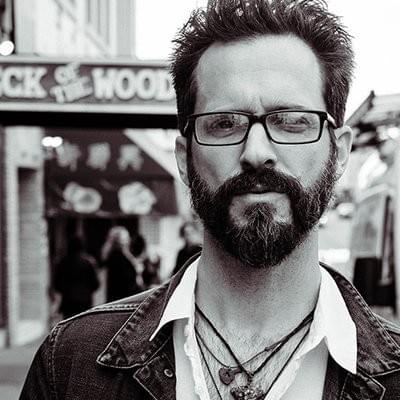 Photo of Tony Lucca