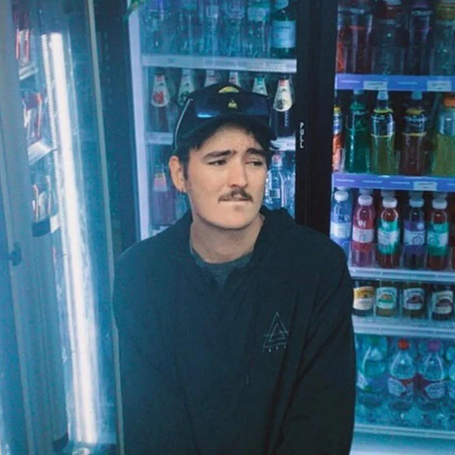 Photo of DVEIGHT