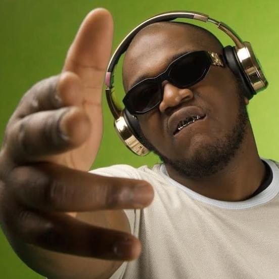 Hache-P Profile Picture Photo of Hache-P
