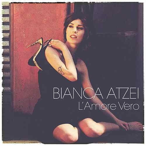 Album cover art for "L’amore vero" by Bianca Atzei