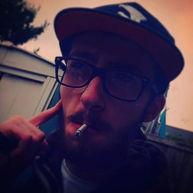Cover image for OnlyDekkiHD