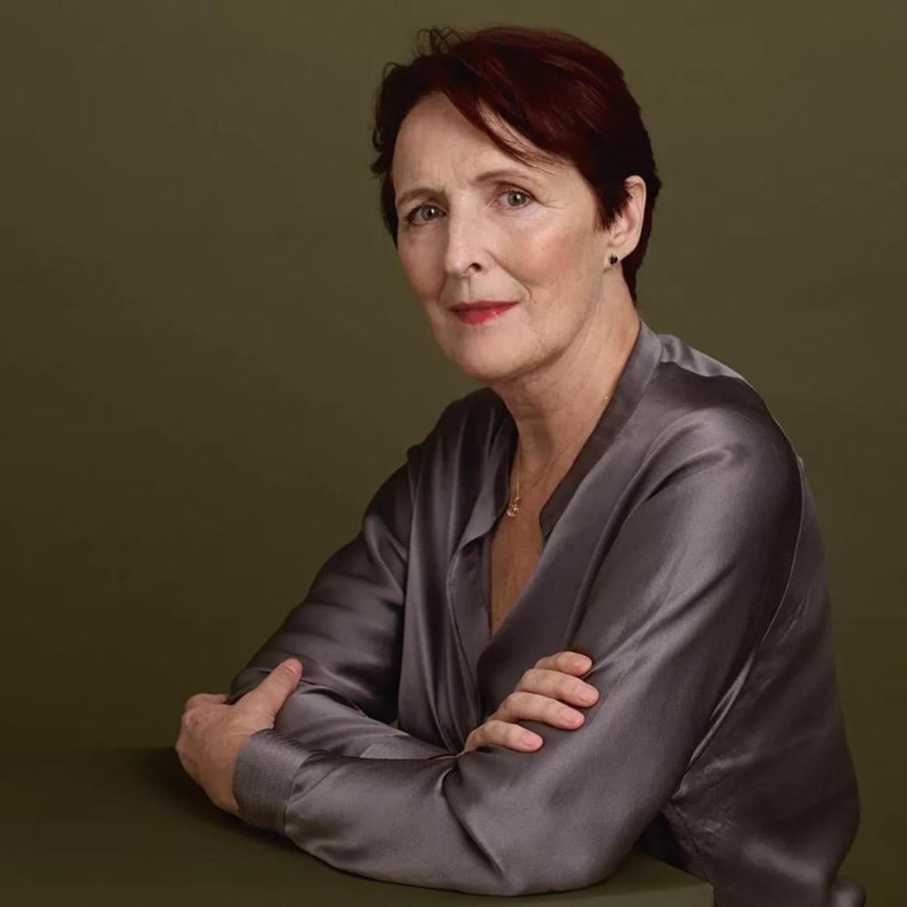 Fiona Shaw Profile Picture Photo of Fiona Shaw