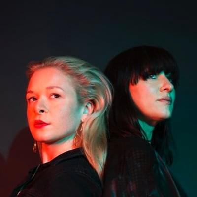 Cover image for AVAWAVES