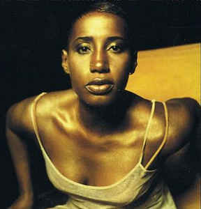 Daúde (cantora) Profile Picture Photo of Daúde (cantora)