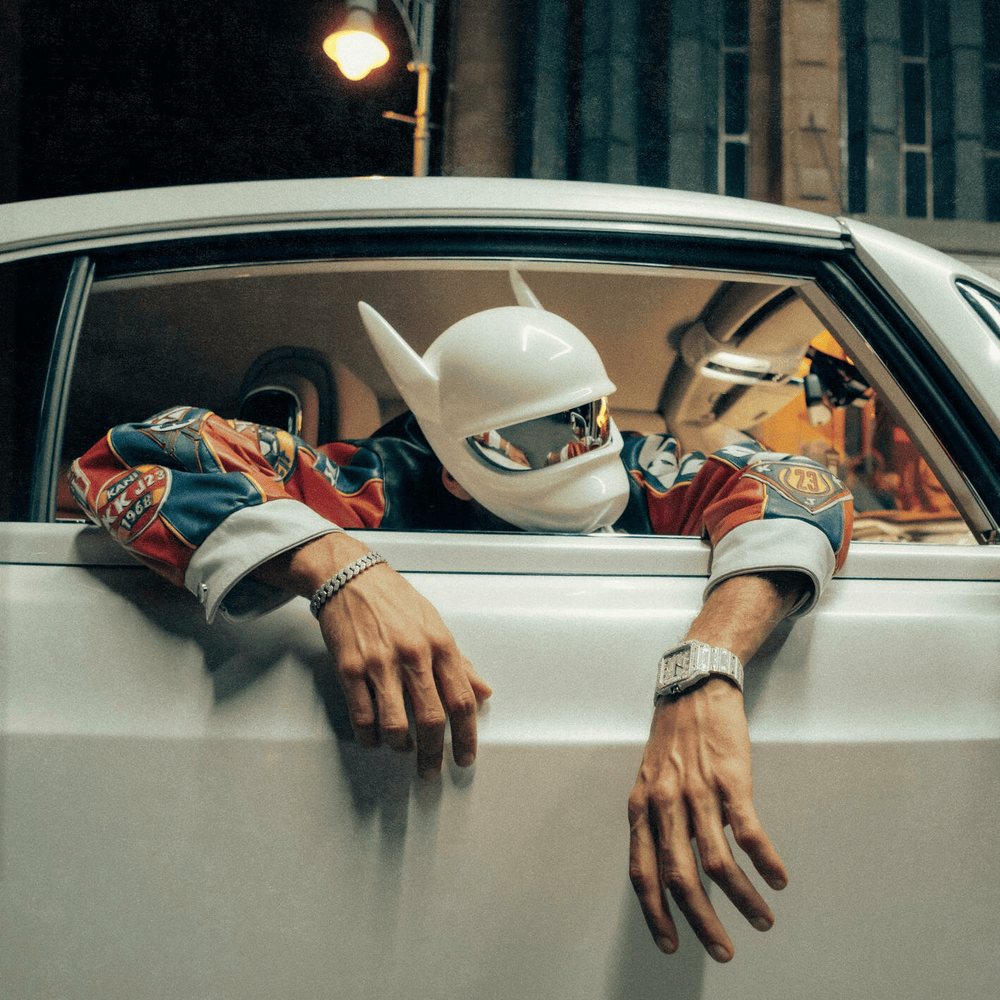 Album cover art for "nie weg" by CRO